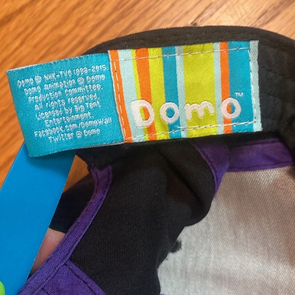 Domo Snapback Hat multi colored check One Size Adjustable Embroidered 6 Panel - Picture 4 of 6